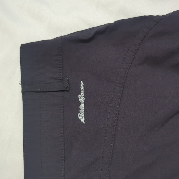 Eddie Bauer Capri Pants Color Black Size 6 Short - Picture 12 of 15